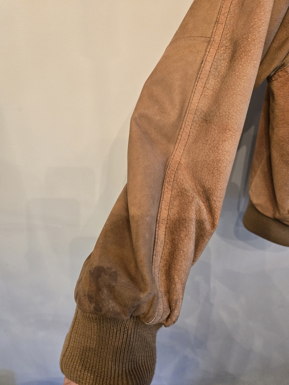 Vintage DJI Leather Bomber Jacket 80's - Picture 6 of 13